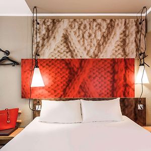 Camera standard con letto queen size